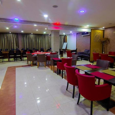 Hotel Vallee Ziz Эр-Рашидия Экстерьер фото