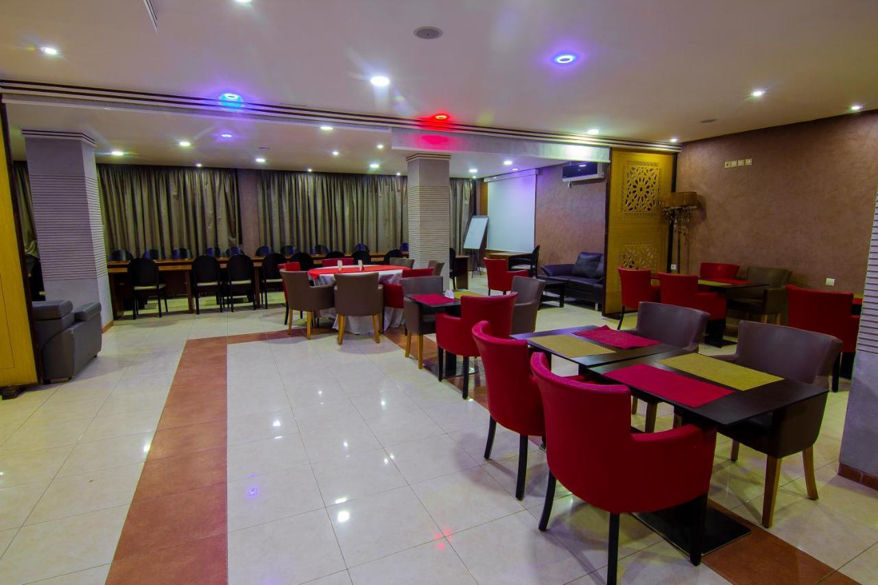 Hotel Vallee Ziz Эр-Рашидия Экстерьер фото