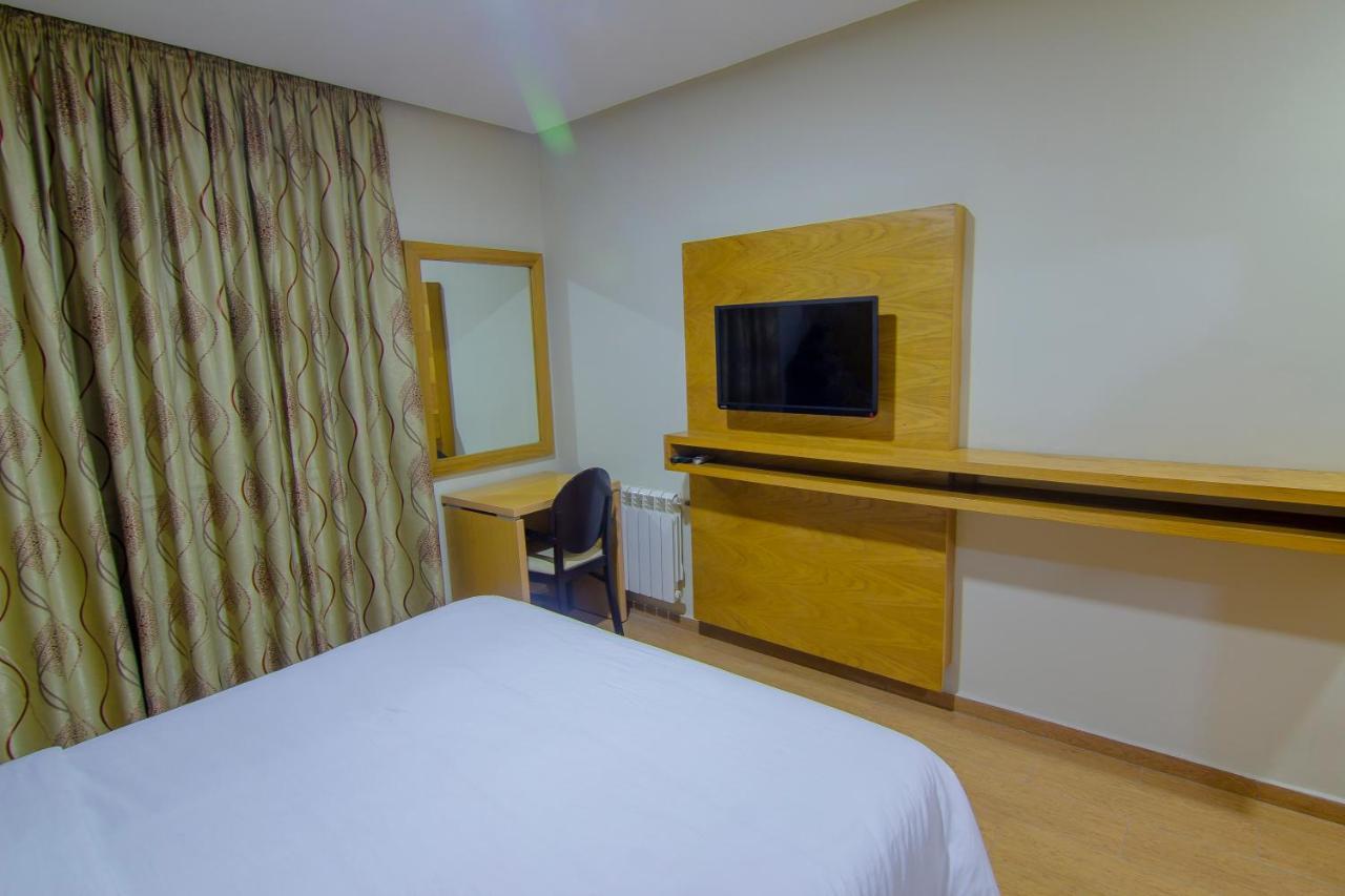 Hotel Vallee Ziz Эр-Рашидия Экстерьер фото
