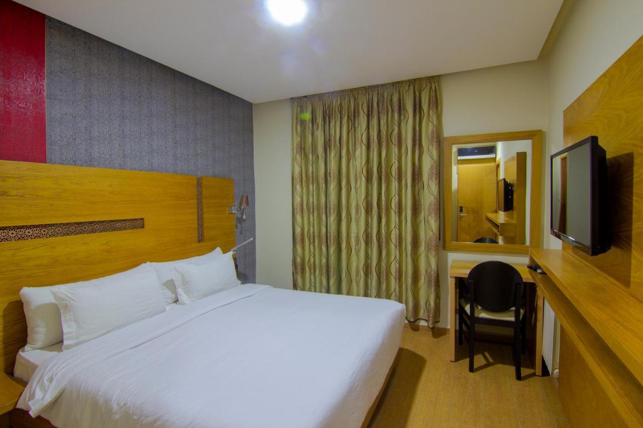 Hotel Vallee Ziz Эр-Рашидия Экстерьер фото